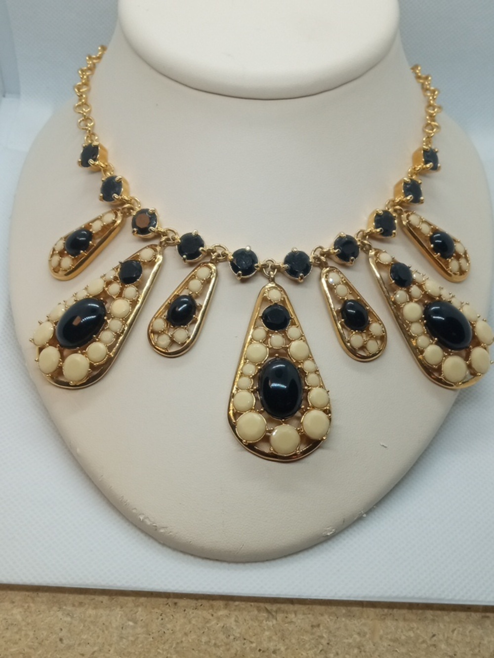 KATE SPADE PAISLEY PARK JEWELRY SET - Picture 8 of 11